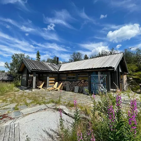 Svarthamar - With Amazing View